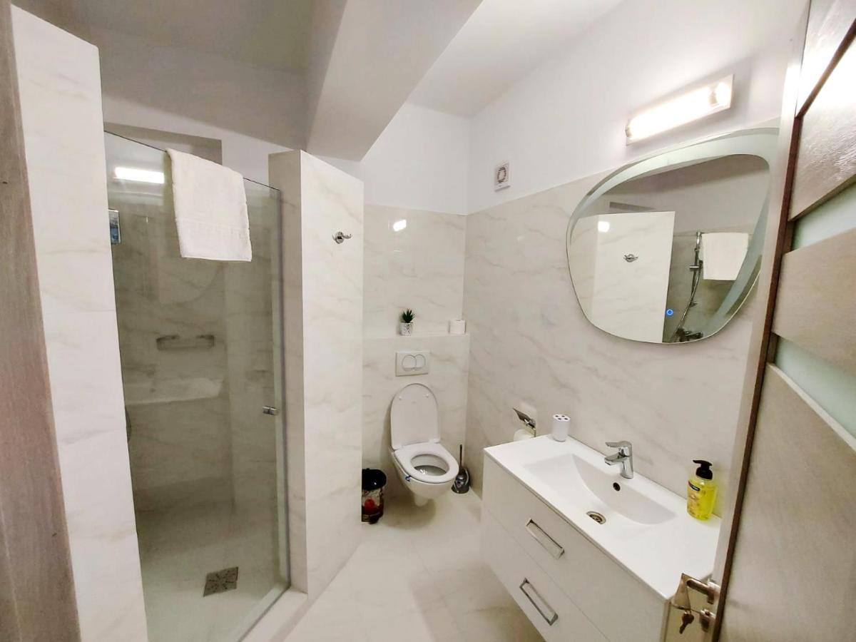 Victory Luxury Apartments 데포리노드 외부 사진